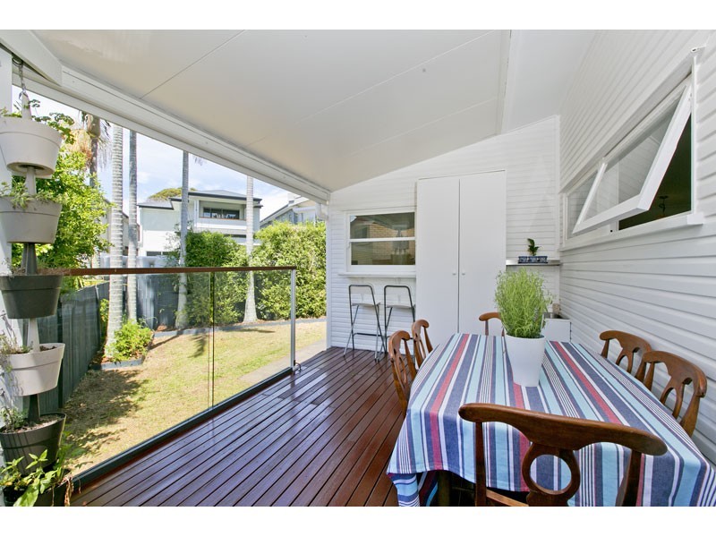 43 Beachcrest Road, Wellington Point QLD 4160