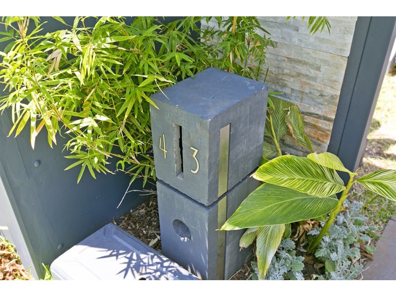 43 Beachcrest Road, Wellington Point QLD 4160