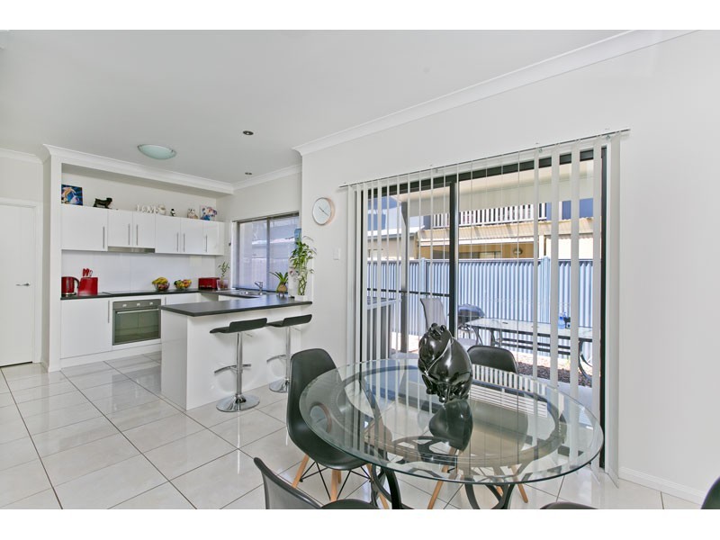 18/21-23 Island Street, Cleveland QLD 4163