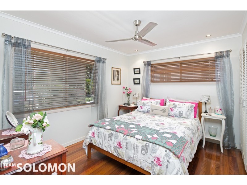 21 Boronia Street, Redland Bay QLD 4165