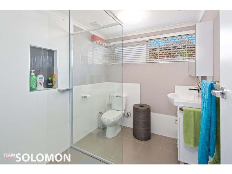 21 Boronia Street, Redland Bay QLD 4165