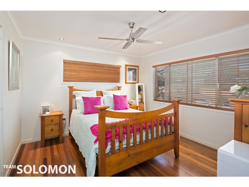 21 Boronia Street, Redland Bay QLD 4165