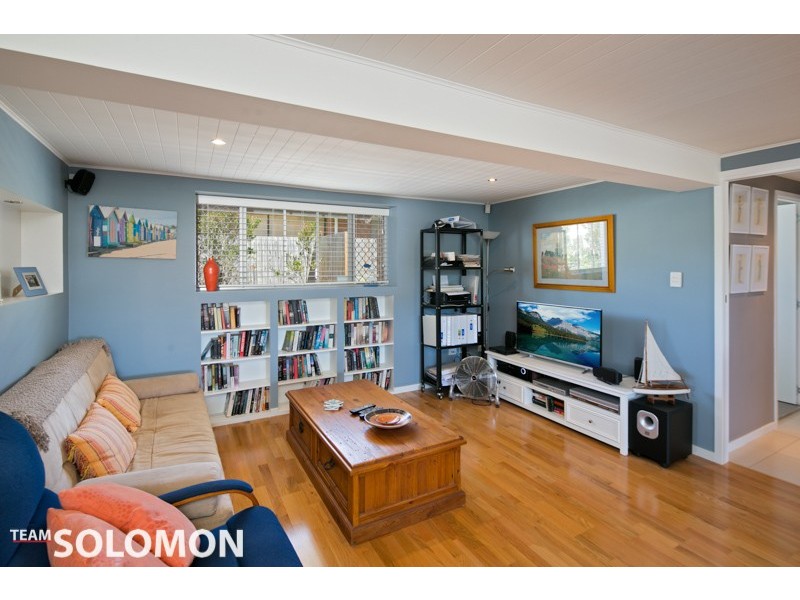 21 Boronia Street, Redland Bay QLD 4165