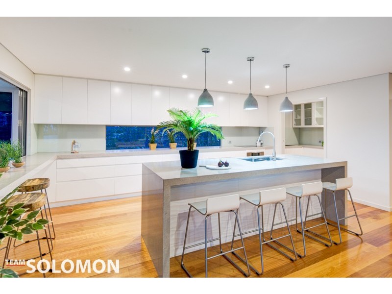 17 Cleveland Terrace, Ormiston QLD 4160