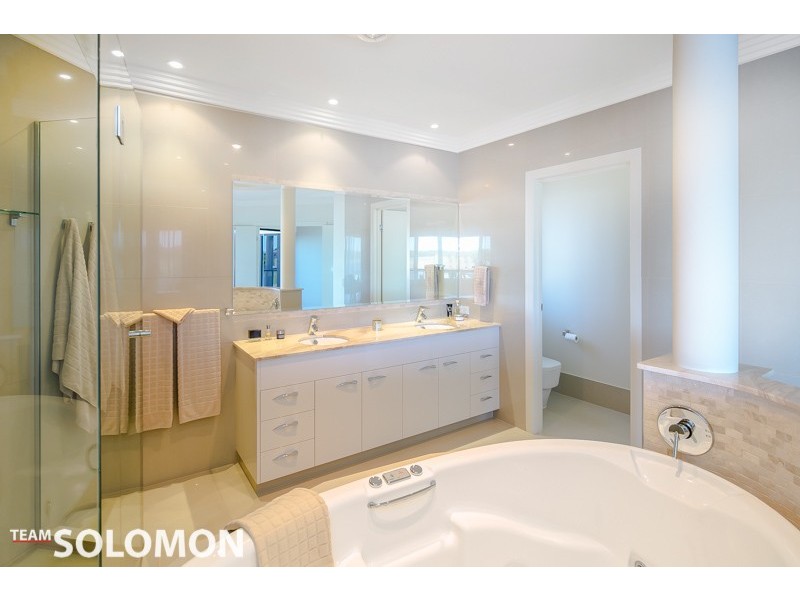 37 Marina Parade, Jacobs Well QLD 4208