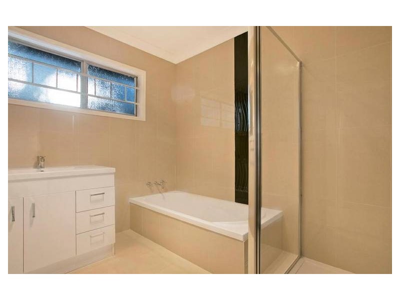 66 Almeida Street, Indooroopilly QLD 4068