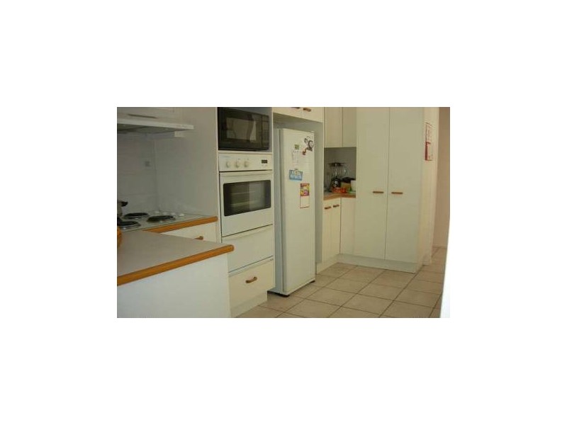 18 Gregory Street, Cleveland QLD 4163