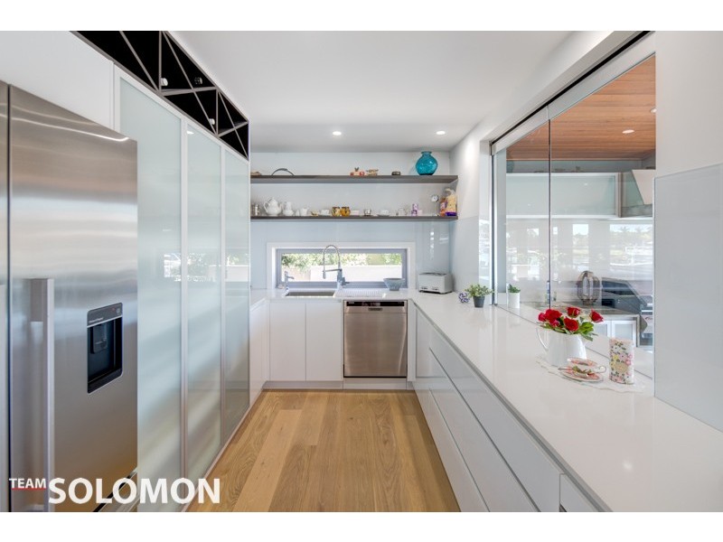 48 Seacrest Court, Raby Bay QLD 4163