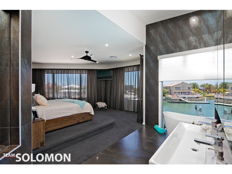 48 Seacrest Court, Raby Bay QLD 4163