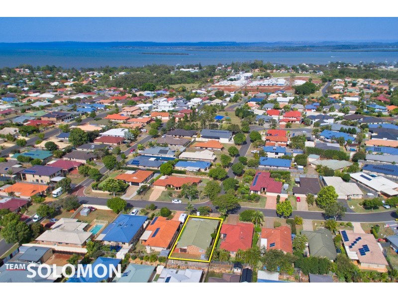 11 Spinnaker Circuit, Redland Bay QLD 4165