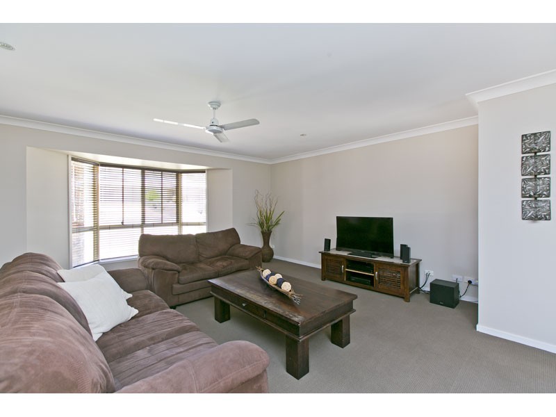 6 Burgundy Crs, Thornlands QLD 4164