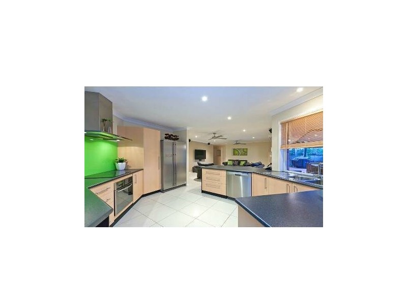 21 Seagull Street, Victoria Point QLD 4165