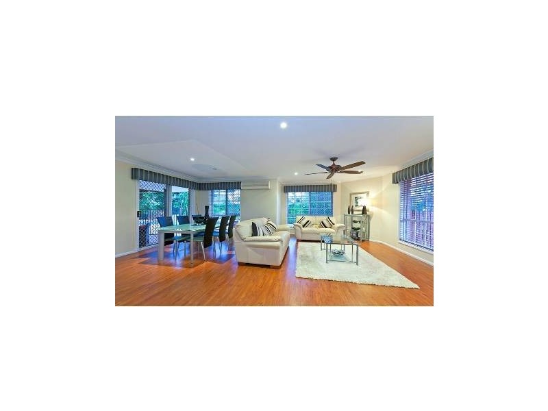 21 Seagull Street, Victoria Point QLD 4165