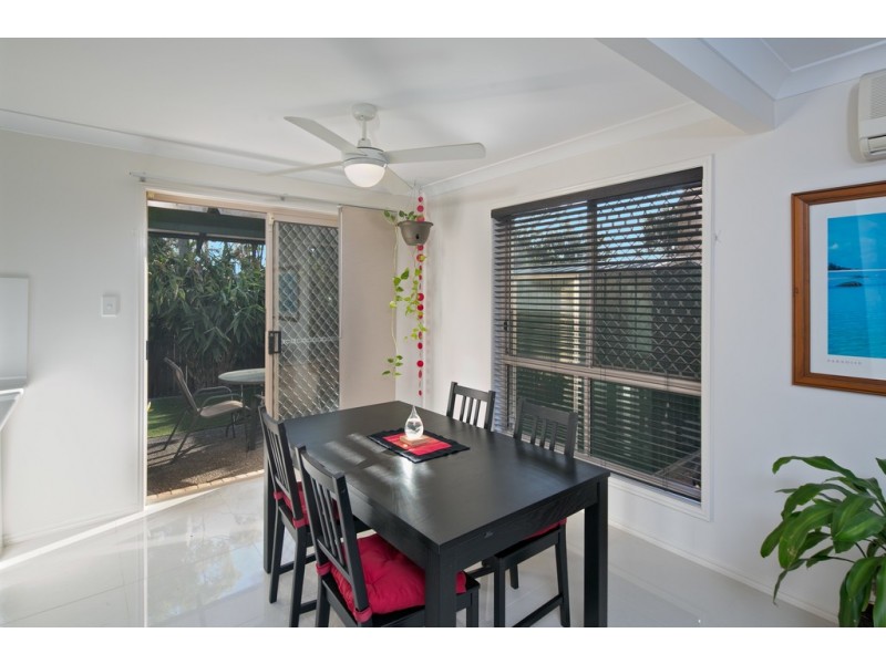 2/2 Denison Court, Capalaba QLD 4157