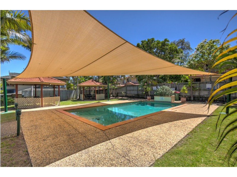 2/2 Denison Court, Capalaba QLD 4157