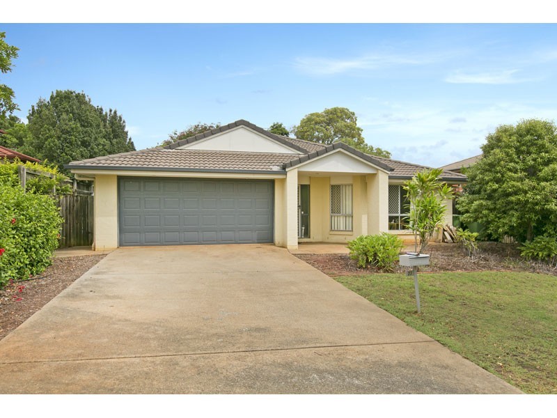 23 Shaw Place, Redland Bay QLD 4165