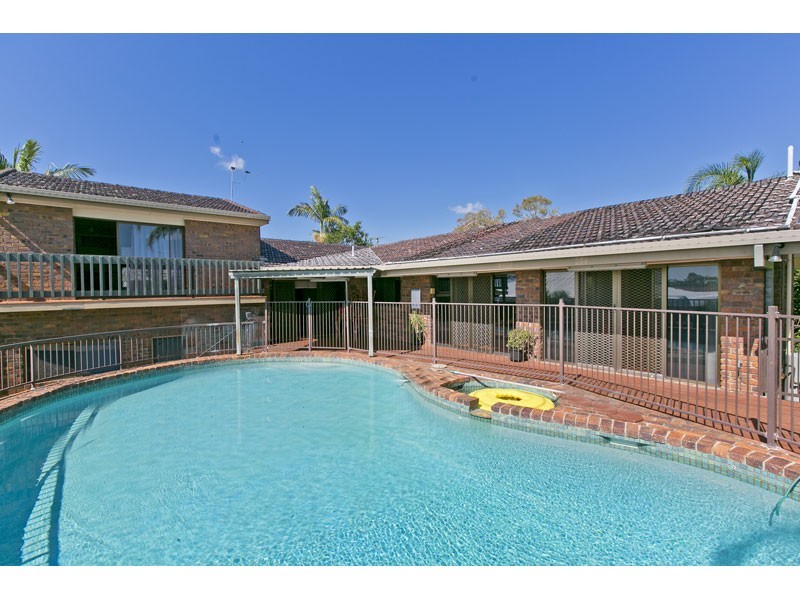 16 Dell Street, Cleveland QLD 4163