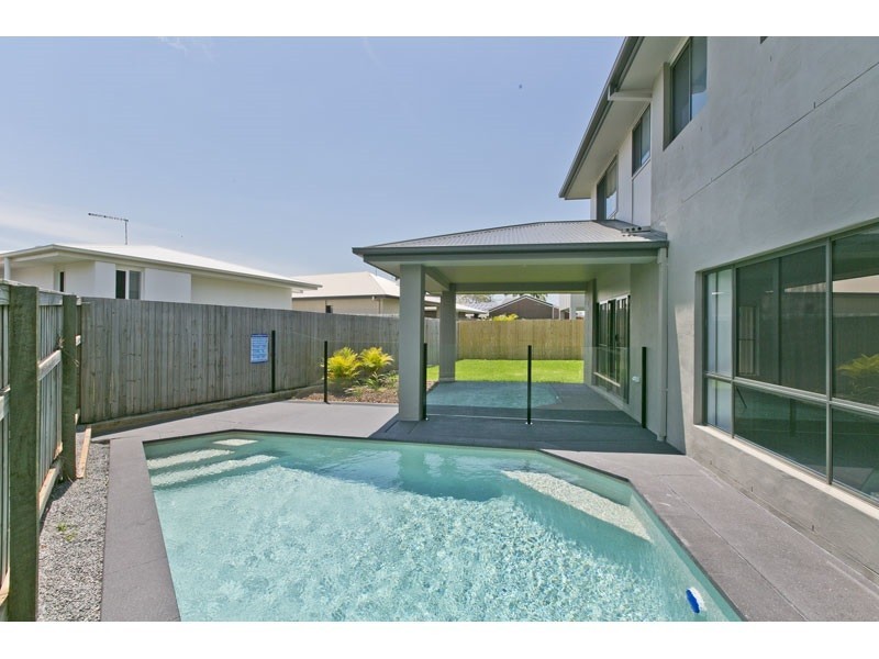 1/9 Marjoram Street, Thornlands QLD 4164