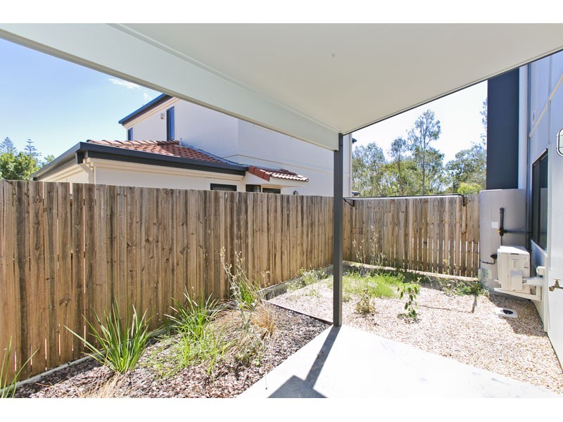 8/21-23 Island Street, Cleveland QLD 4163