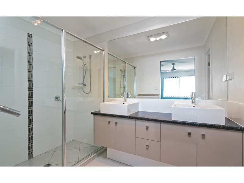 13 Elderberry Street, Thornlands QLD 4164