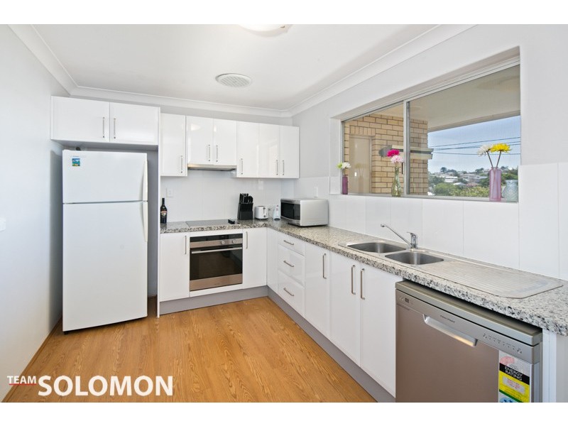 4/74 Henry Street, Greenslopes QLD 4120