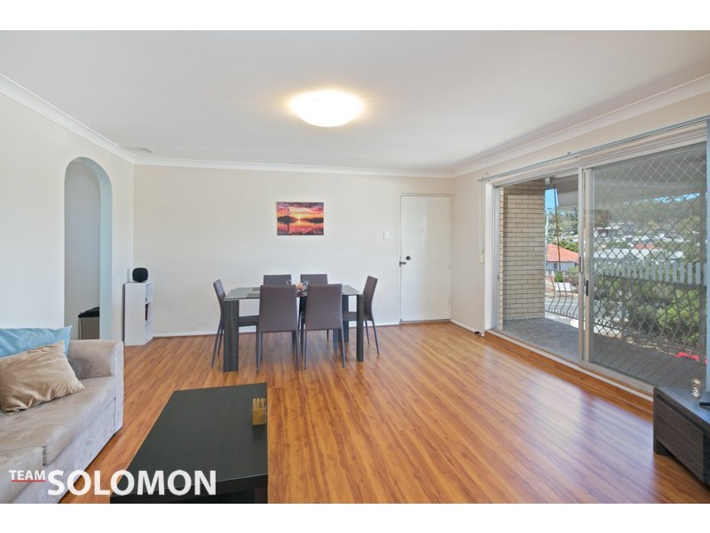 4/74 Henry Street, Greenslopes QLD 4120