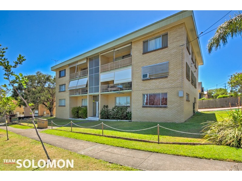 4/74 Henry Street, Greenslopes QLD 4120