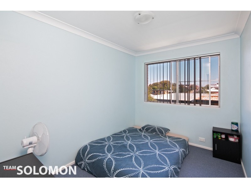 4/74 Henry Street, Greenslopes QLD 4120