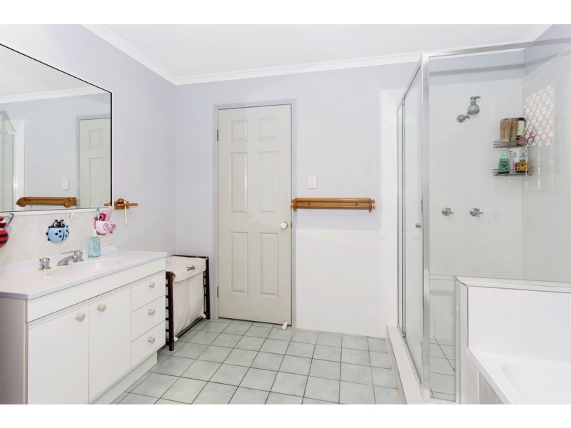 6 Aramis Place, Nudgee QLD 4014