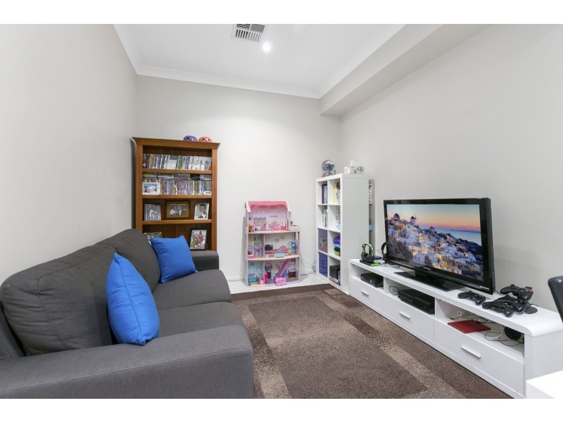 1/8-18 Bailey Road, Birkdale QLD 4159