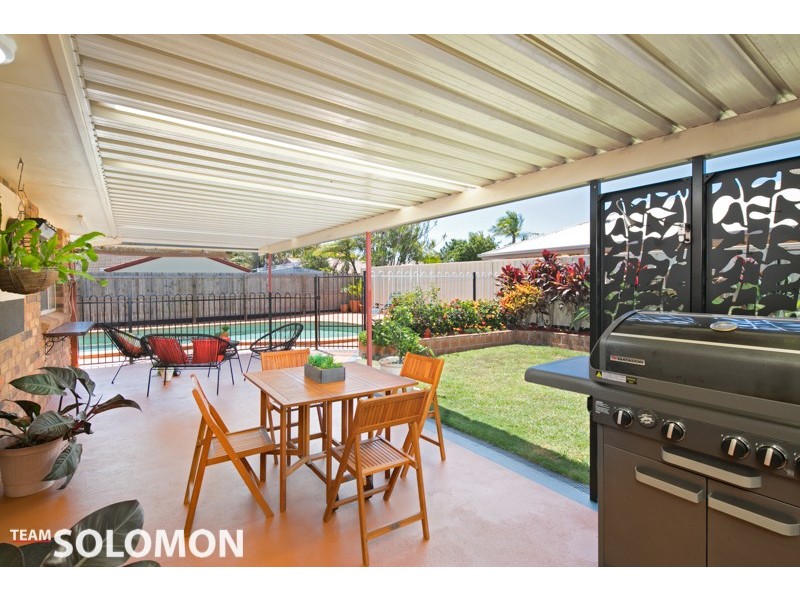 42 Seagull Street, Victoria Point QLD 4165