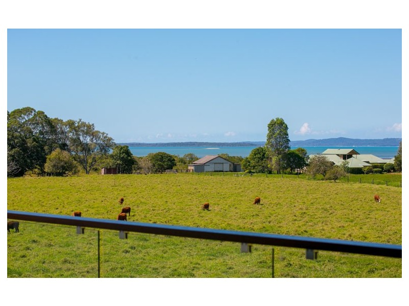 61 Waterville Drive, Thornlands QLD 4164