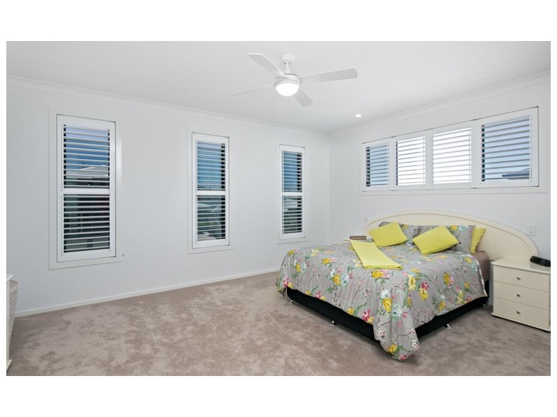 61 Waterville Drive, Thornlands QLD 4164