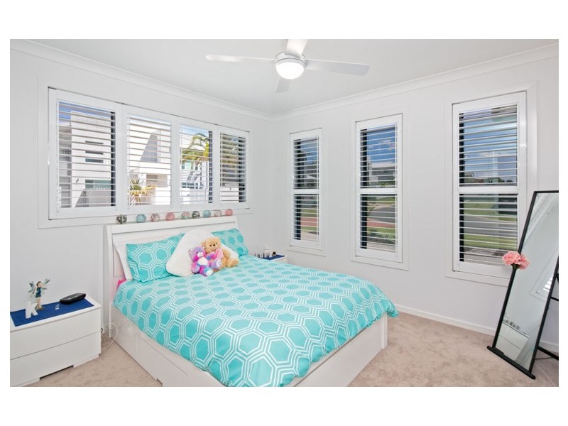 61 Waterville Drive, Thornlands QLD 4164