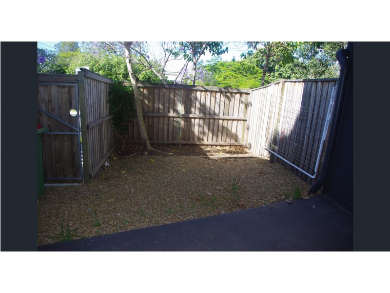 2/3 Edith Street, Wellington Point QLD 4160