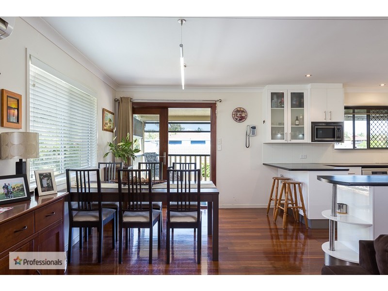 7 Makaha Drive, Birkdale QLD 4159