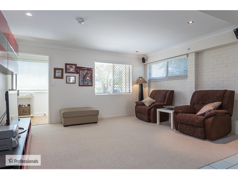 7 Makaha Drive, Birkdale QLD 4159