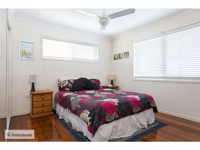 7 Makaha Drive, Birkdale QLD 4159