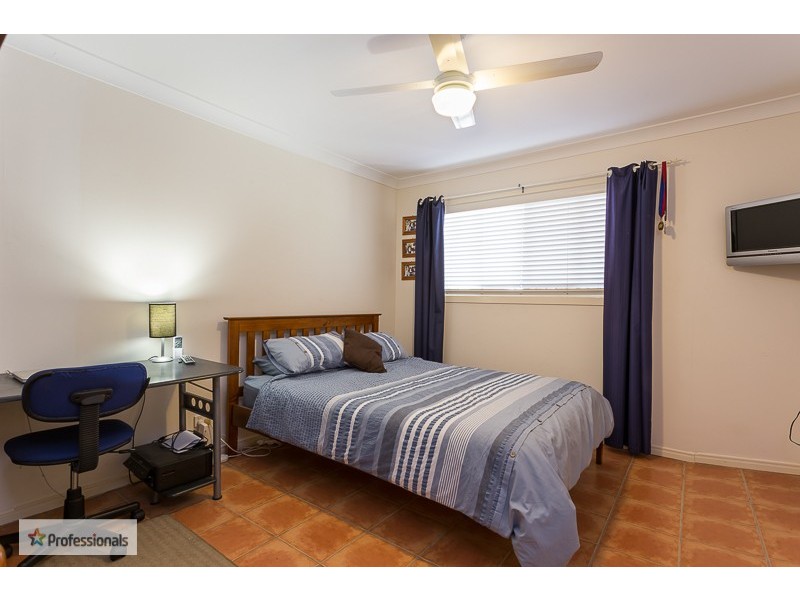 7 Makaha Drive, Birkdale QLD 4159