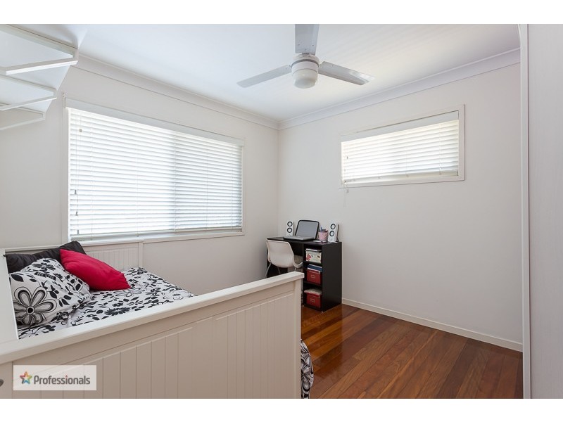 7 Makaha Drive, Birkdale QLD 4159