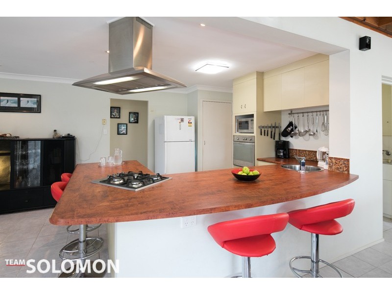223 Main Street, Redland Bay QLD 4165