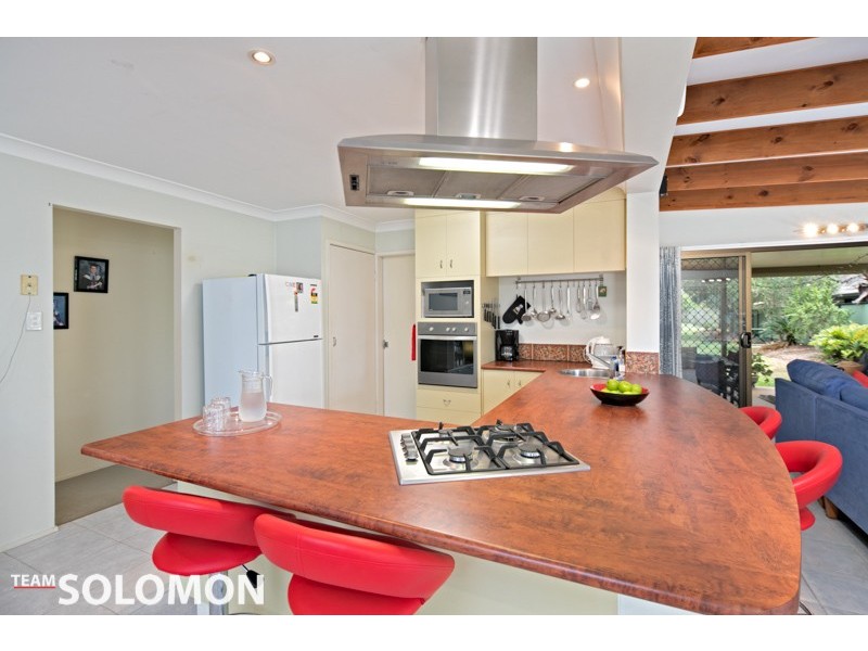 223 Main Street, Redland Bay QLD 4165