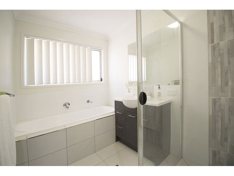 11 Edie Terrace, Wellington Point QLD 4160