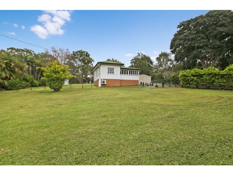 47-49 Gordon Road, Redland Bay QLD 4165