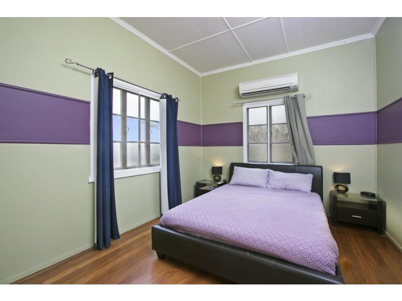 47-49 Gordon Road, Redland Bay QLD 4165
