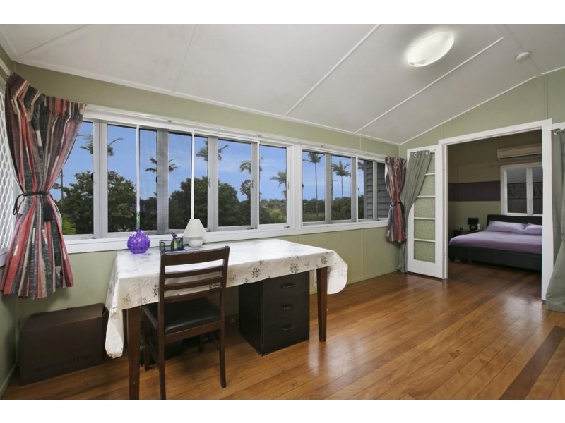 47-49 Gordon Road, Redland Bay QLD 4165