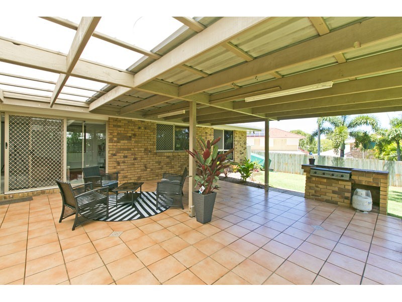 3 Burgess Court, Wellington Point QLD 4160