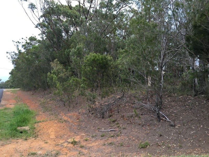 1 Stradbroke Drive, Russell Island QLD 4184