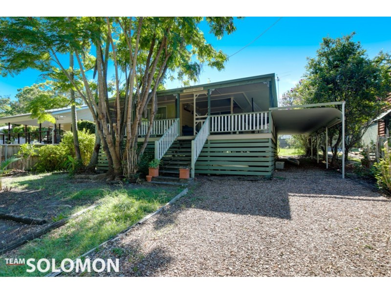 62 Elizabeth Street, Coochiemudlo Island QLD 4184