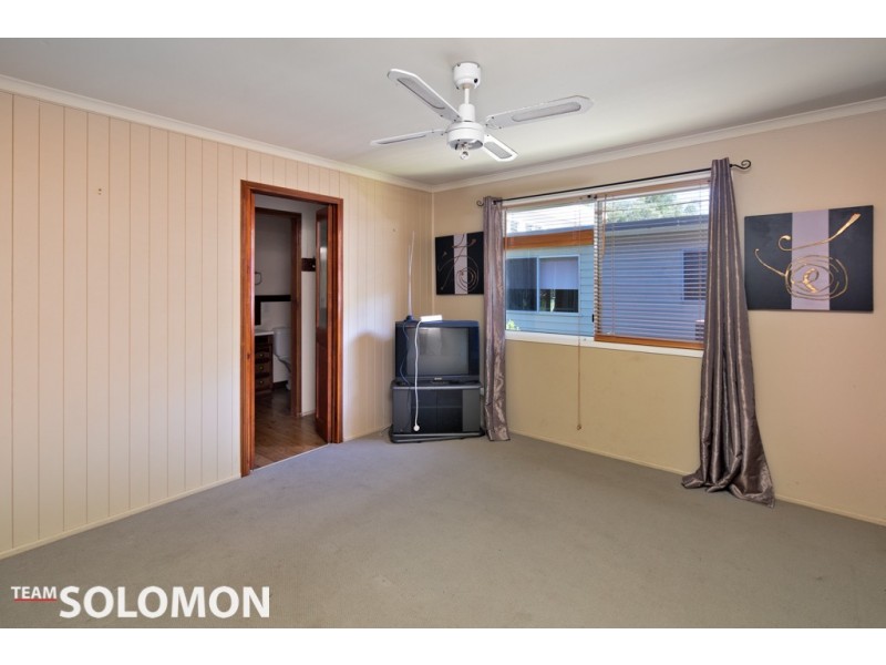 62 Elizabeth Street, Coochiemudlo Island QLD 4184